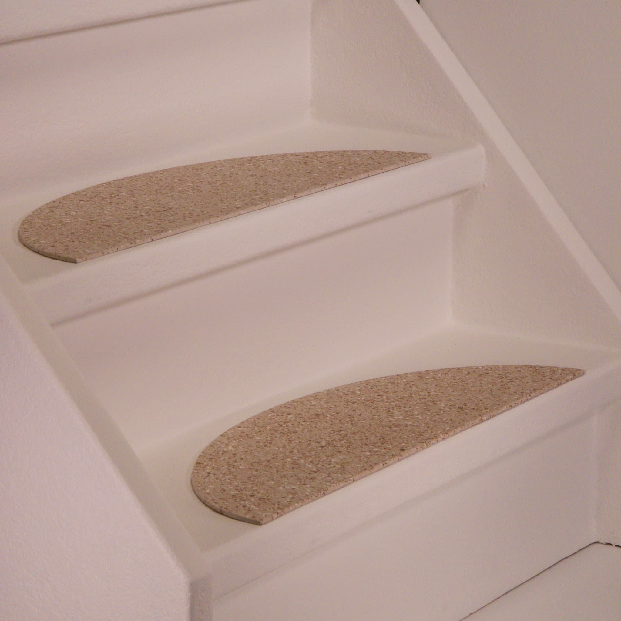 Rustic Earth — Half-Moon · Without stair nosing