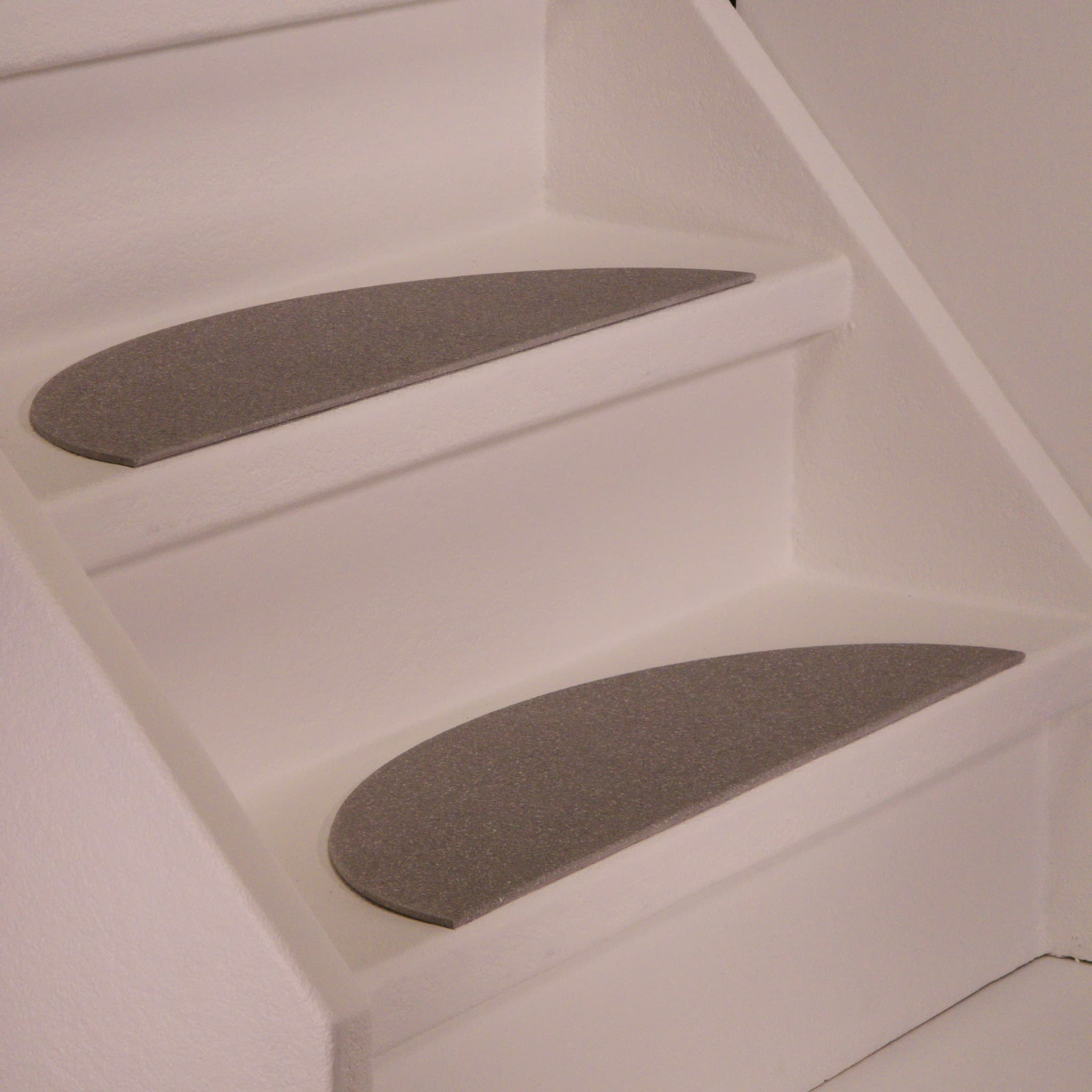 Urban Mist — Half-Moon · Without stair nosing
