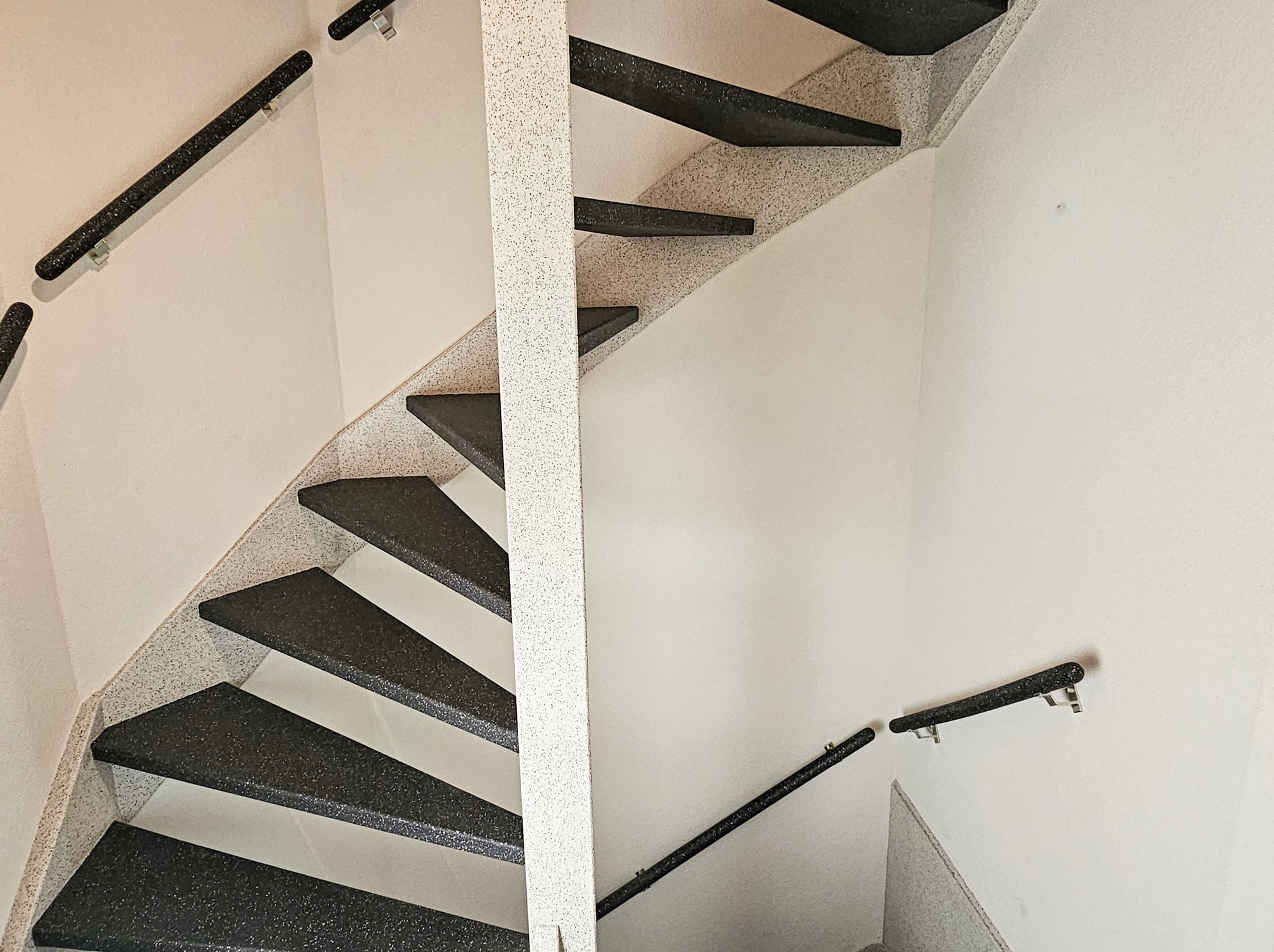 stair renovation with Granite Sand stone texture in Zoetermeer