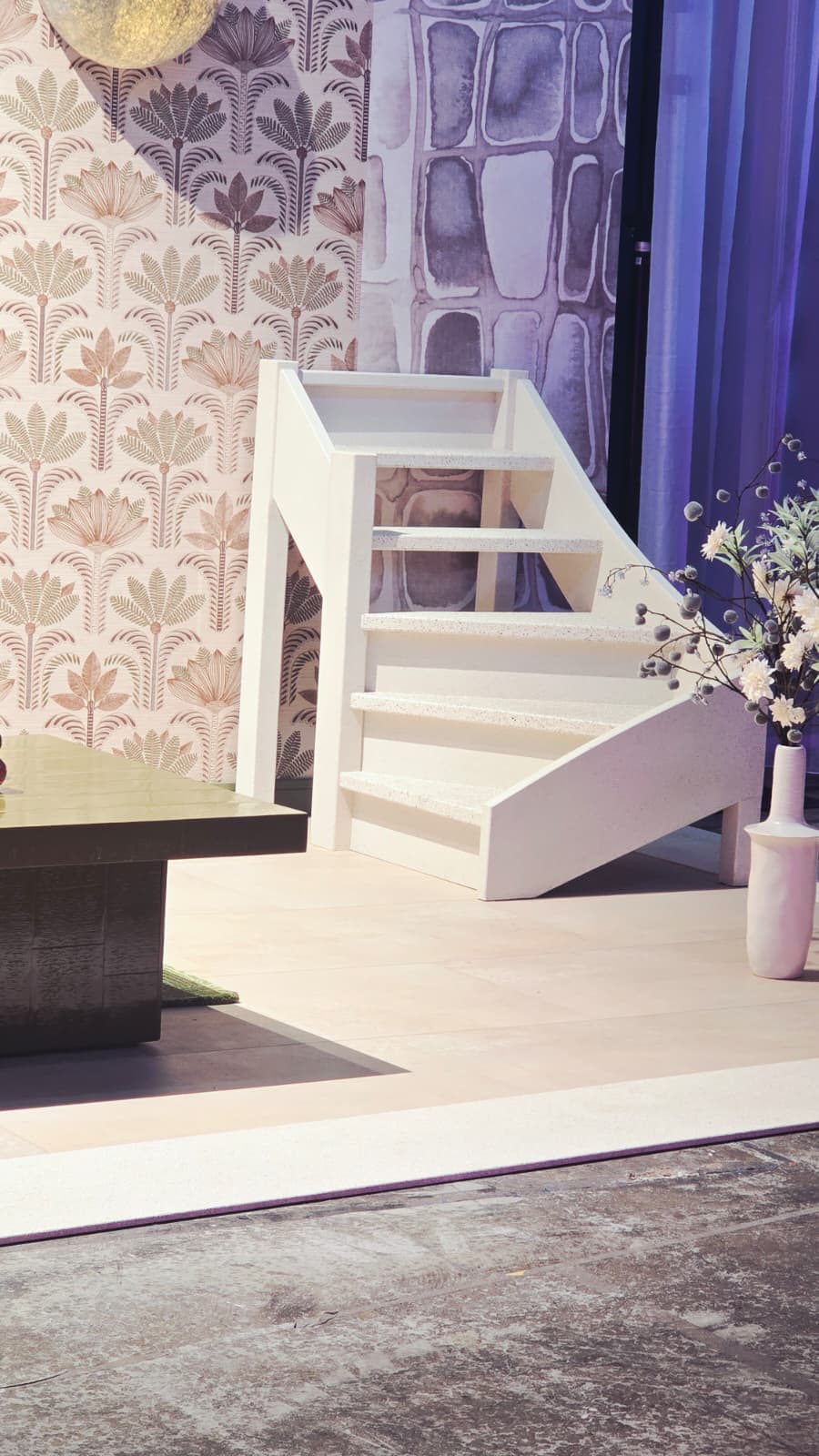 Staircase in natural stone composite on the Omnistair stand, InCoDa 2026