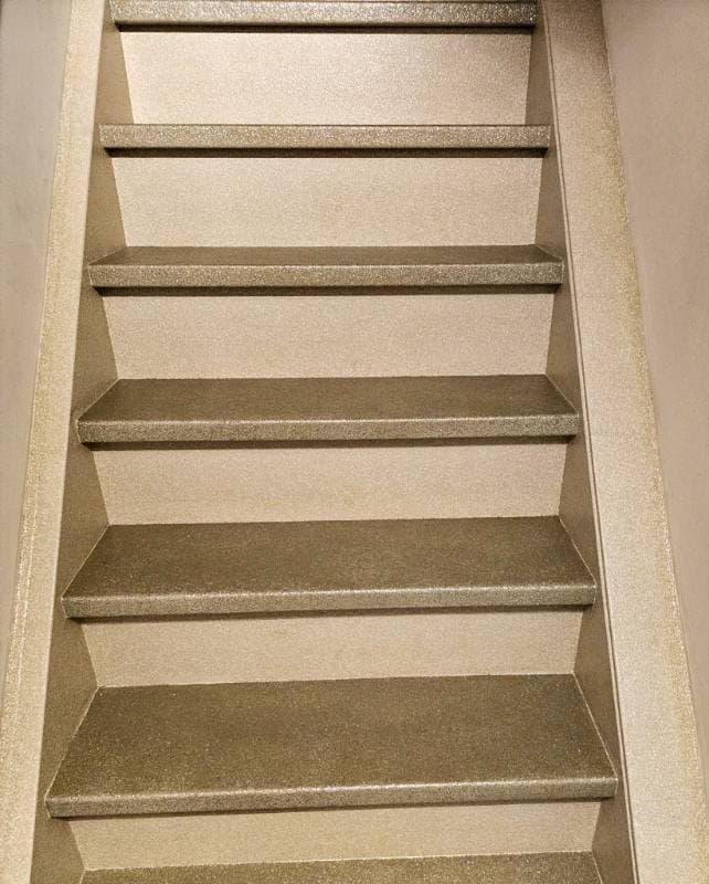 stair renovation with Gold Fusion stone texture in Alphen aan den Rijn