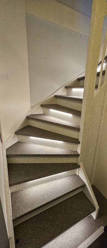 stair renovation with Sand & Shadow stone texture in Goes